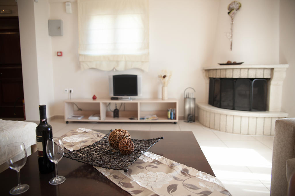 Venetiko Villas Nafpaktos Phòng bức ảnh