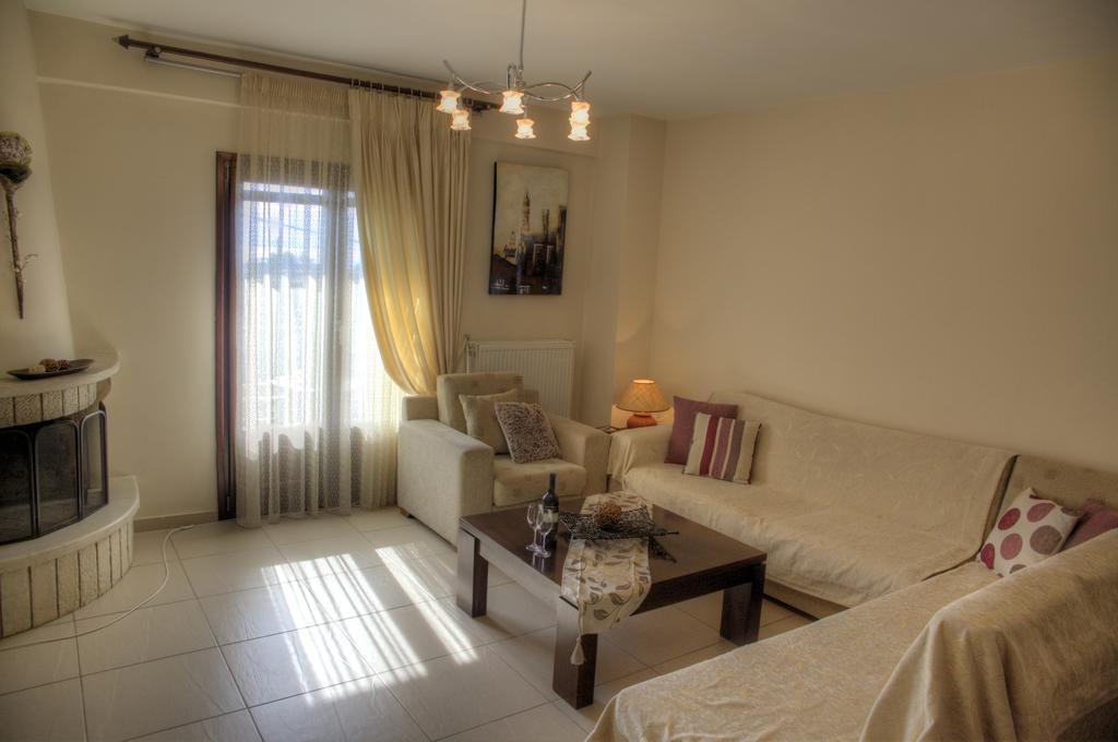 Venetiko Villas Nafpaktos Phòng bức ảnh